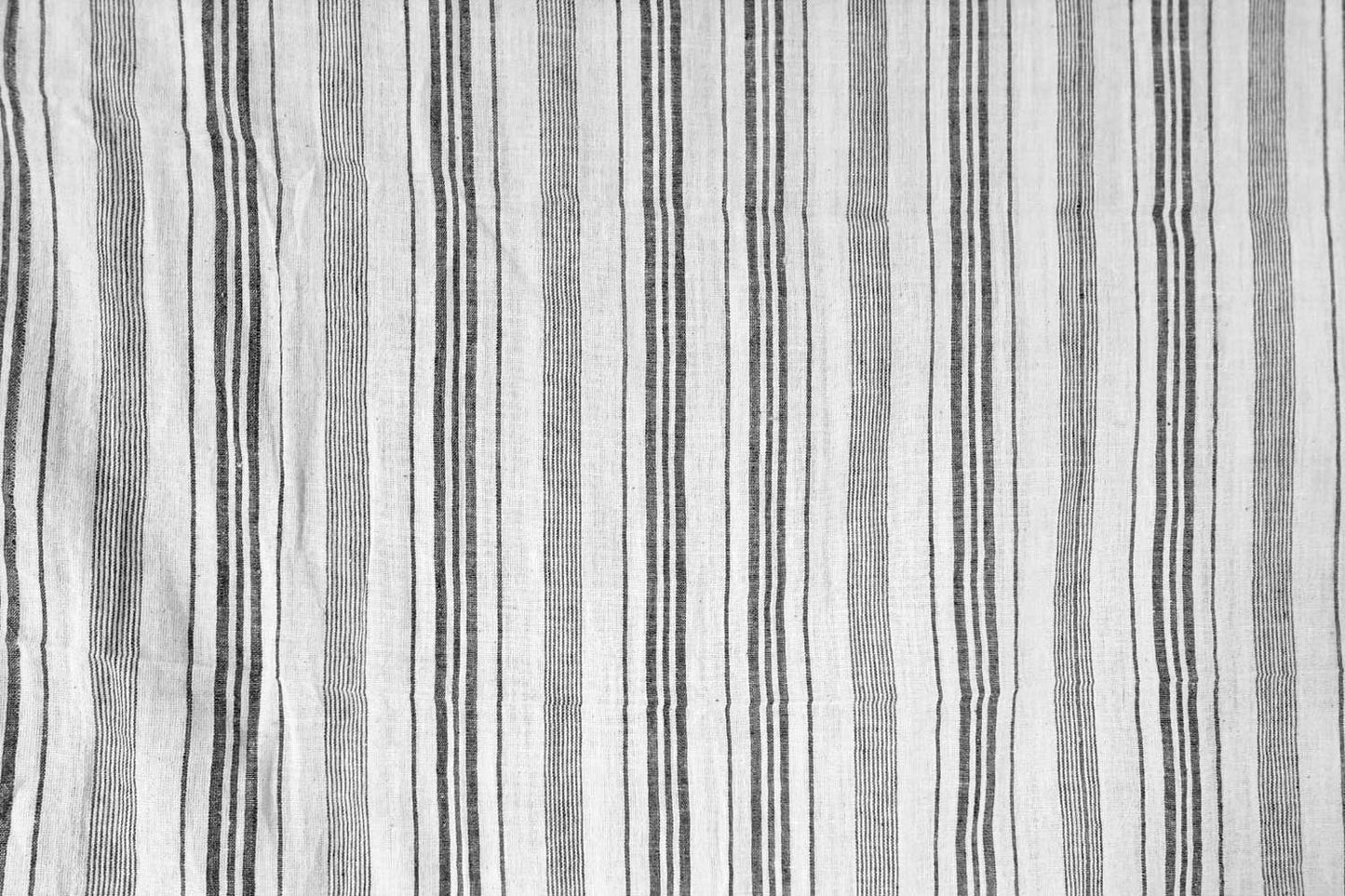 yarn dyed kala cotton fabric