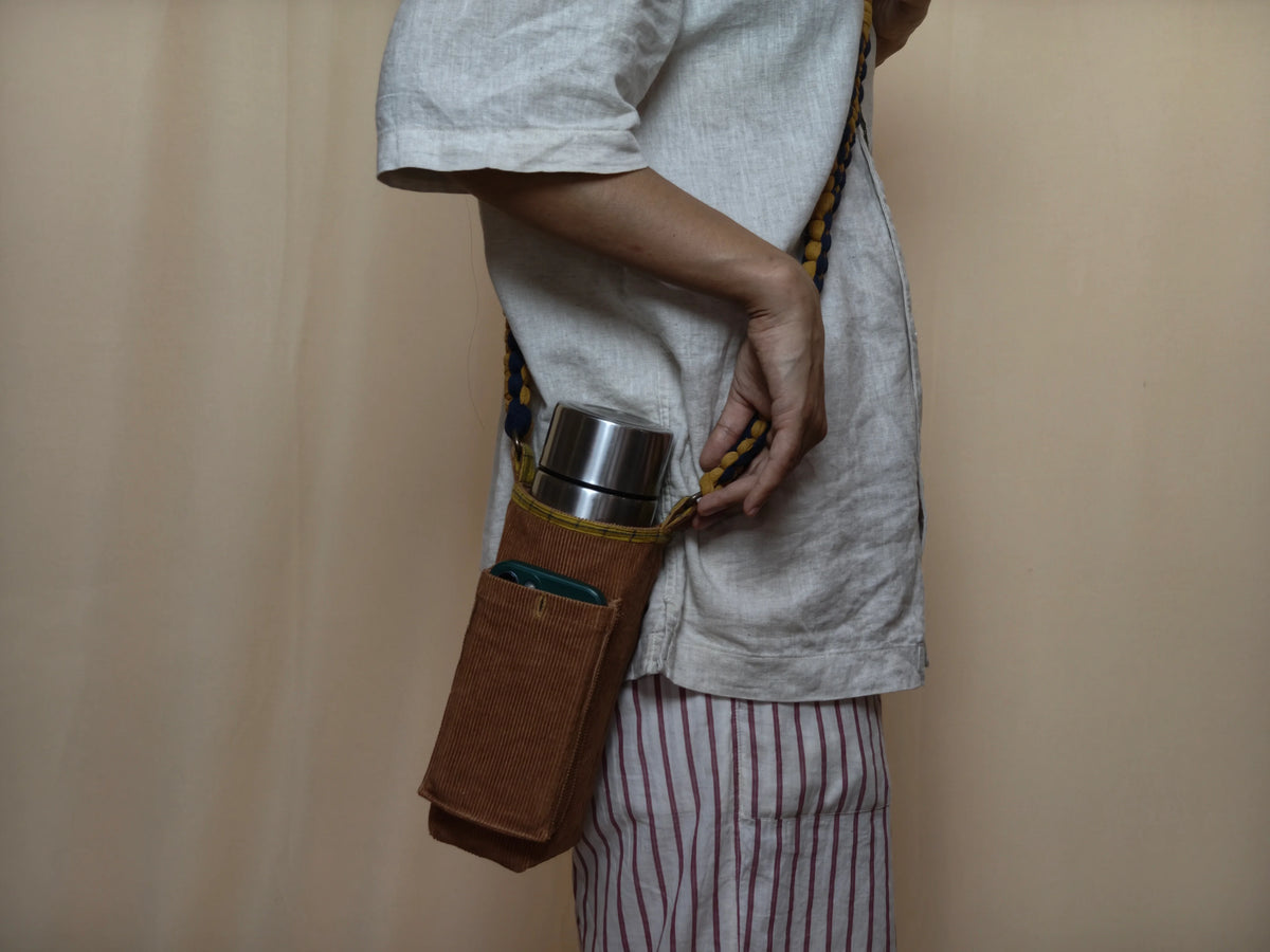 CROSSBODY BOTTLE  AND PHONE BAG SU-7