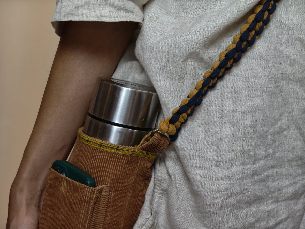 CROSSBODY BOTTLE  AND PHONE BAG SU-7