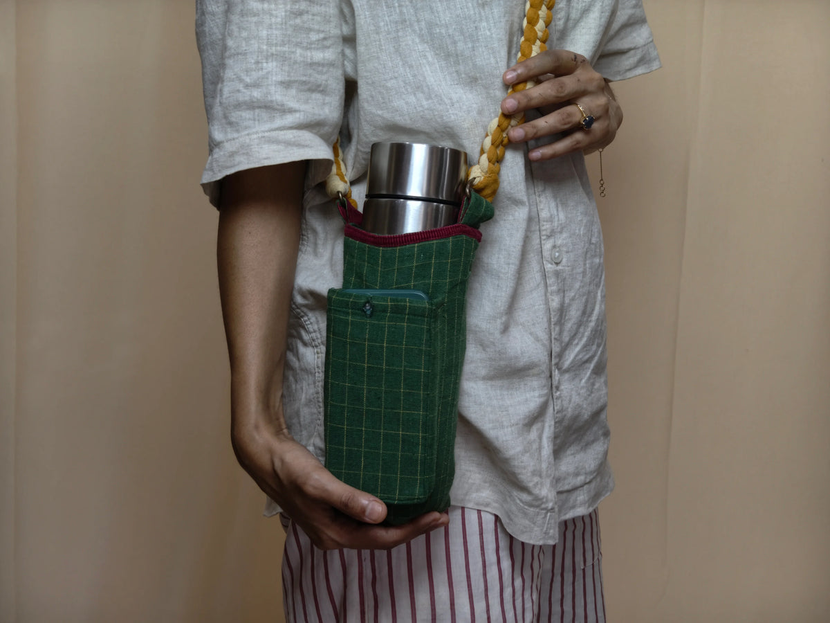 CROSSBODY BOTTLE  AND PHONE BAG SU-7