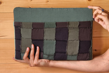 LAPTOP SLEEVE