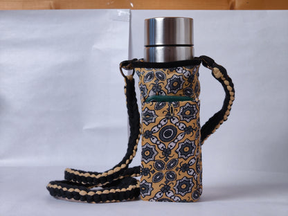 CROSSBODY BOTTLE  AND PHONE BAG SU-7